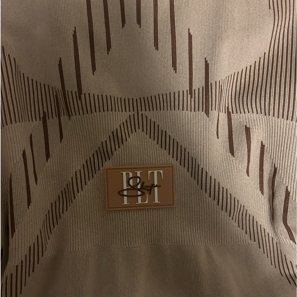 Pretty Little Thing Activewear Jumpsuit - Picture 4 of 5